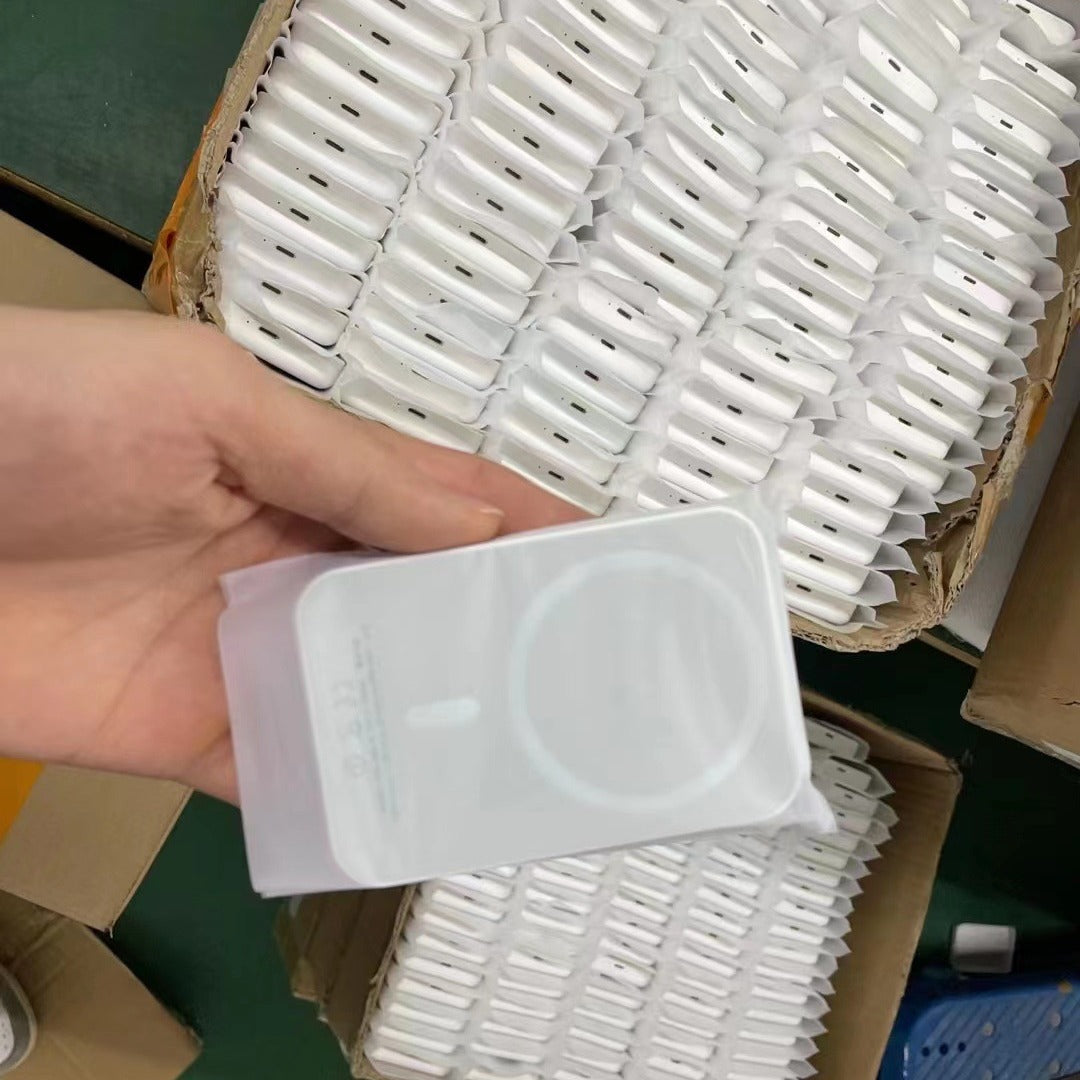 3000 mAh Magsafe Powerpack 15W